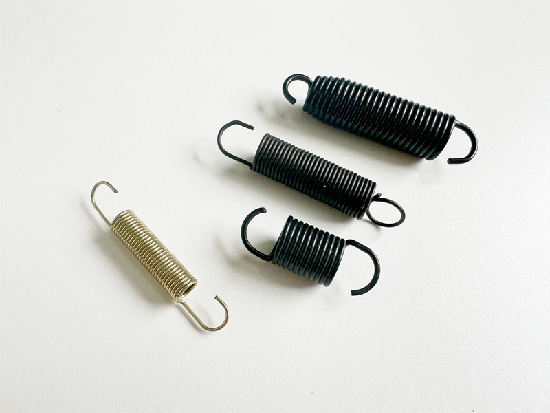 Assorted Extension Springs – Tension Expanding Springs For Various Stands & DIY Projects